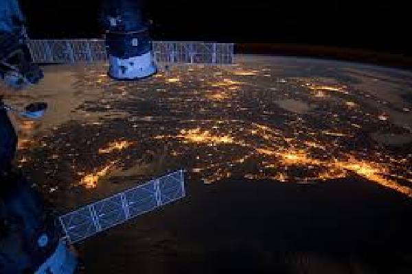 20 வருடங்களுக்குள் விண்வெளிக்கு மனித குடியேற்றம் | People Will Live In Space Within 20 Years