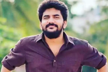 கைக்குழந்தையுடன் பிக்பாஸ் கவின் வெளிவிட்ட புகைப்படம்! குவியும் லைக்ஸ்