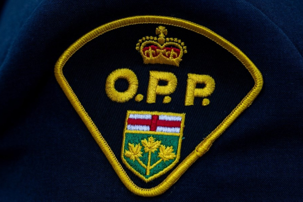 கனடாவில் பொலிஸ் அதிகாரி மீது சுமத்தப்பட்ட பாரதூர குற்றச்சாட்டு | Police Officer Charged After Allegedly Assaulting கனடாவில் பொலிஸ் அதிகாரி மீது சுமத்தப்பட்ட பாரதூர குற்றச்சாட்டு | Police Officer Charged After Allegedly Assaulting