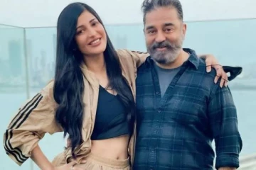 ஸ்ருதிஹாசனின் அம்மாவும், கமல்ஹாசனின் முன்னாள் முனைவி சரிகாவா இது?- இப்போது எப்படி இருக்கிறார் பாருங்க, லேட்டஸ்ட்