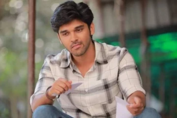 பாலிவுட்டின் இந்த ஹிட் பட ரீமேக்கில் நடிக்கிறாரா துருவ் விக்ரம்... எந்த படம் தெரியுமா?