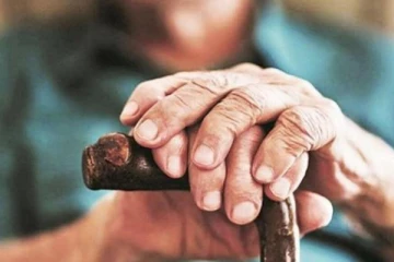 சிரேஷ்ட பிரஜைகளுக்கு விசேட வட்டி திட்டம்; அரசாங்கத்தின் மகிழ்ச்சியான அறிவிப்பு