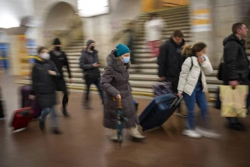 உக்ரைனில் நேரடி தாக்குதலை தொடங்கிய ரஷ்யா: பொதுமக்கள் 7 பேர் உயிரிழப்பு!