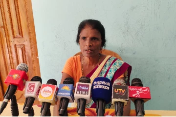 உகண்டாவில் ராஜபக்ச குடும்பத்தினரின் தொழிற்சாலைகளில் எமது பிள்ளைகள் இருக்கின்றார்களா..!: வலிந்து காணாமல் ஆக்கப்பட்ட உறவுகள்