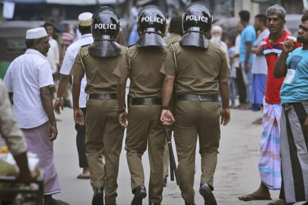 யாழில் மூன்று இளைஞர்கள் அதிரடியாக கைது | Three Youths Arrested With Heroin In Jaffna