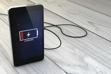 உங்கள் ஸ்மார்ட்போனில் சார்ஜ் வேகமாக தீர்ந்து போகுதா? பிரச்சனைக்கு எளிய தீர்வு