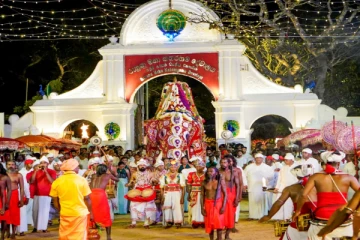 வரலாற்று பிரசித்தி பெற்ற கதிர்காம கந்தன் ஆலய திருவிழா இனிதே நிறைவு.!