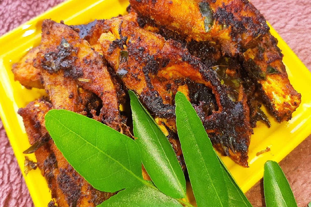 மீன் வறுவலுக்கு இப்படி மசாலா அரைச்சு பாருங்க! ஊரே மணக்கும் | Make Spicy Masala Fish Fry At Home மீன் வறுவலுக்கு இப்படி மசாலா அரைச்சு பாருங்க! ஊரே மணக்கும் | Make Spicy Masala Fish Fry At Home