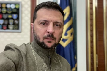 79 ஆண்டுகளுக்கு முன்பே இன்றைய ரஷ்யா செய்த மோசமான செயல்: உக்ரைன் ஜனாதிபதி ஜெலென்ஸ்கி