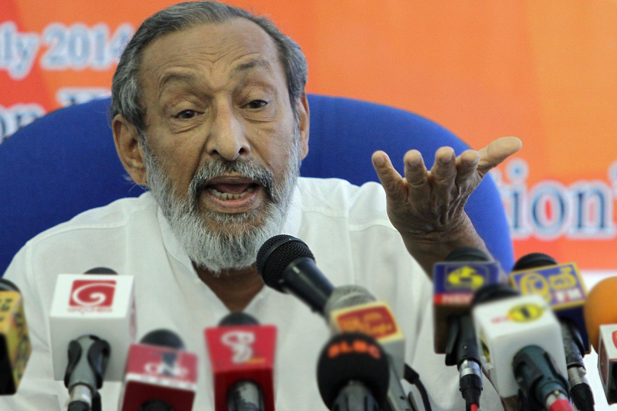 அநுர ஆட்சியை காப்பாற்ற களத்தில் இறங்கிய மகிந்த - கோட்டாபய கால முக்கிய புள்ளி | Ex Minister Vasudeva Nanayakara Stood By Govt அநுர ஆட்சியை காப்பாற்ற களத்தில் இறங்கிய மகிந்த - கோட்டாபய கால முக்கிய புள்ளி | Ex Minister Vasudeva Nanayakara Stood By Govt