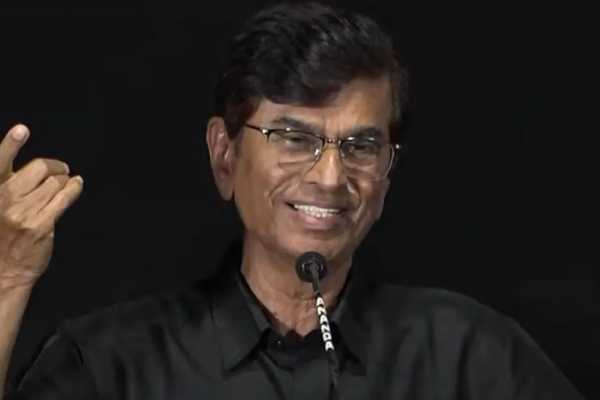 எதுக்கு தினமும் பயந்து வாழணும்..என் ரத்தம்!! விஜய்யின் தந்தை எஸ் ஏ சந்திரசேகர் ஸ்பீச்... | Sac Takes The Plunge Director Joins Tvk Vijay