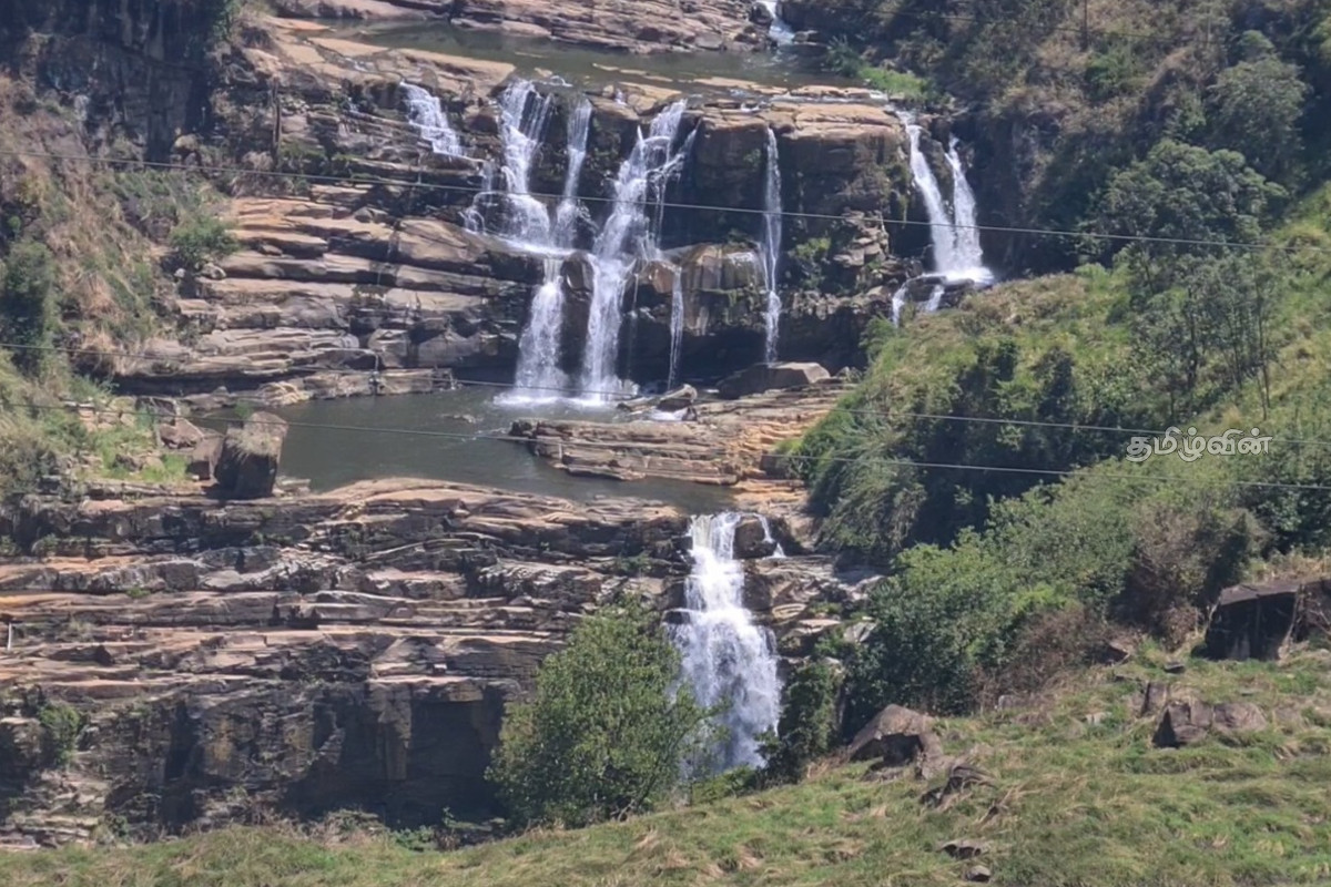 சுட்டெரிக்கும் வெயில் : மக்களை வாட்டி வதைக்கும் வெப்பம் | Sri Lanka Issues Extreme Heat Warning