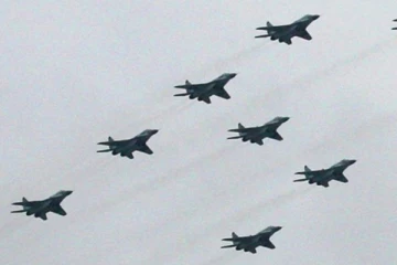 ගුවන් ප්‍රහාරයකින් 53ක් මියයයි..ලොවම කම්පා කළ ප්‍රහාරයක්..