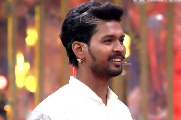 CWC புகழ் நந்தகுமாருக்கு குழந்தை பிறந்தது... அவரே வெளியிட்ட போட்டோ | Cwc Fame Nandha Kumar Blessed With Baby