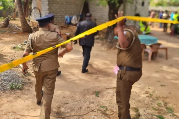 யாழில் நேர்ந்த துயரம் ; வீட்டில் தனியாக இருந்த சட்டத்தரணி சடலமாக மீட்பு