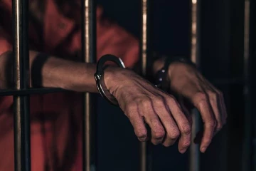 ஆயித்தமலை பிரதேசத்தில் உள்ளூர் துப்பாக்கியுடன் ஒருவர் கைது