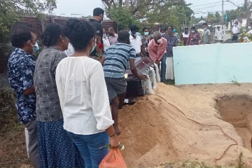 மட்டக்களப்பில் அதிபர் படுகொலையில் கிழக்கு பல்கலைக்கழக மருத்துவபீட மாணவன் தொடர்பு? அதிர்ச்சித் தகவல்கள் பல (Video)