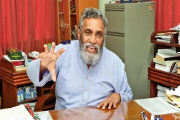 நீண்டகாலமாகத் தாமதமாகி வரும் மாகாண சபைத் தேர்தல்; மஹிந்த தேஷப்ரியா கடும் விமர்சனம்