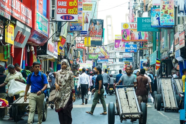 இலங்கையில் இலட்சக்கணக்கானோர் வேலையை இழக்கும் அபாயத்தில் | 180 000 Jobs In Sri Lanka Threatened இலங்கையில் இலட்சக்கணக்கானோர் வேலையை இழக்கும் அபாயத்தில் | 180 000 Jobs In Sri Lanka Threatened