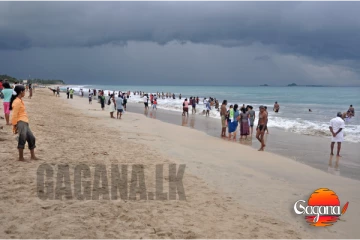 නිලාවේලී මුහුදේ අනතුරක්