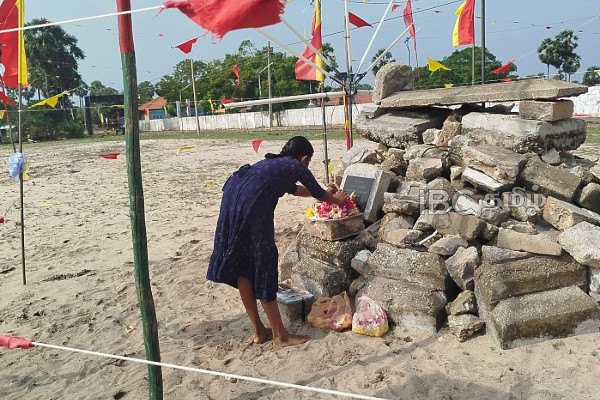 யாழ். நெல்லியடியில் கடைகள் மூடி மாவீரர்களை நினைவேந்த கோரிக்கை | Maaveerar Naal 2025 In Nelliady யாழ். நெல்லியடியில் கடைகள் மூடி மாவீரர்களை நினைவேந்த கோரிக்கை | Maaveerar Naal 2025 In Nelliady