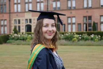 பிரிட்டனில் பொலிசாரால் இளம் பெண்ணிற்கு நேர்ந்த துயரம்: வெளியான புகைப்படம்