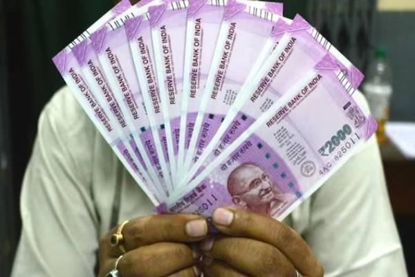 இந்தியாவில் உடன் அமுலுக்கு வரும் அதிரடி நடவடிக்கை: வெளியான அதிர்ச்சி அறிவிப்பு | 2000 Rupees Currency Notes Scrap India Decides