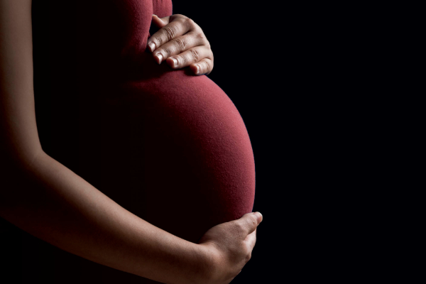 பதினைந்து வயது சிறுமியை கர்ப்பமாக்கிய காதலன் தலைமறைவு | Police Search Boyfriend Impregnated Teenage Girl