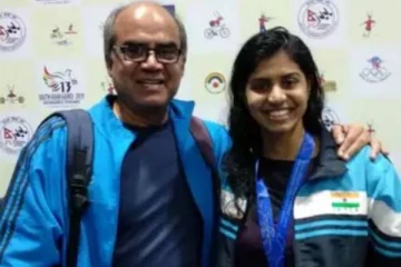 தலைவாசல் விஜய் மகளுக்கு சிம்பிளாக நடந்து முடிந்த திருமணம்- அழகிய ஜோடியின் போட்டோ