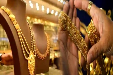 இன்றைய தங்க விலையில் மாற்றம்! நிம்மதி பெருமூச்சுவிட்ட பெண்கள்