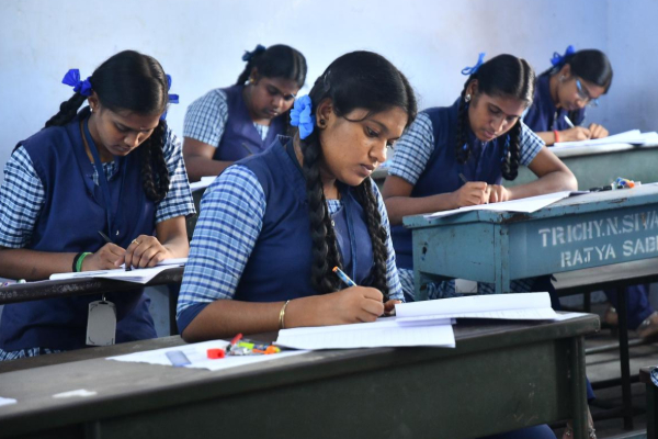 தமிழ்நாடு முழுவதும் இனி 11ஆம் வகுப்பு பொதுத்தேர்வு கிடையாது- கல்வி அமைச்சர் | 11 Th Public Exams Cancelled In Tamilnadu