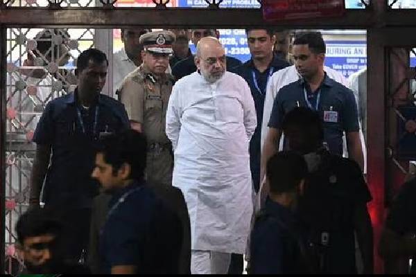 இந்திய தலைநகரை உலுக்கிய கார் வெடிப்பு..! நேரில் கண்டவரின் வாக்குமூலம்: அதிர்ச்சியில் மோடி அரசு | Explosion Near Red Fort Delhi India Today