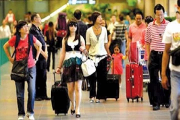 அடுத்த ஆண்டில் ஒன்றரை மில்லியன் சுற்றுலாபயணிகளை வரவழைக்க திட்டம்