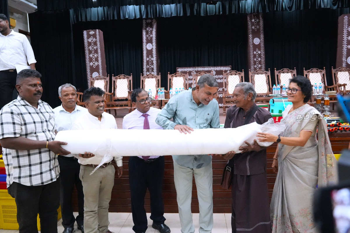 நாட்டின் பொருளாதார வளர்ச்சிக்கு விவசாயிகள் கைகொடுக்க வேண்டும்! வடக்கு ஆளுநர் கோரிக்கை | Farmers Should Contribute Tocountry S Economic