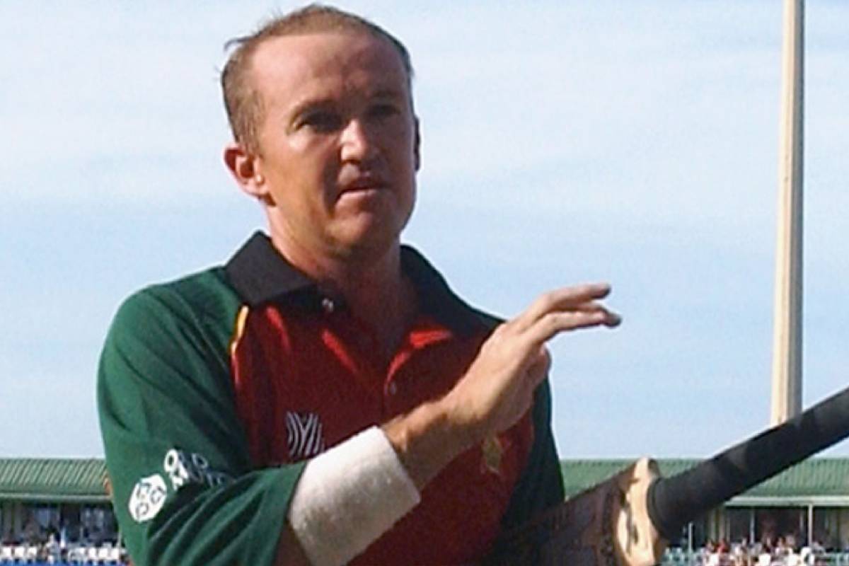 தகாத வார்த்தைகளை பயன்படுத்திய RCB பயிற்சியாளர் - BCCI நடவடிக்கை | Rcb Coach Andy Flower Fined For Audible Obscenity
