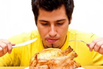 தினமும் சிக்கன் சாப்பிட்டால் என்ன நடக்கும் தெரியுமா?