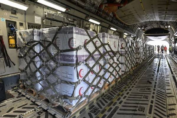 ஐக்கிய அரபு இராச்சியத்திடம் இருந்து மற்றுமொரு நிவாரணப் பொருட்கள் | Another Relief Package From United Arab Emirates