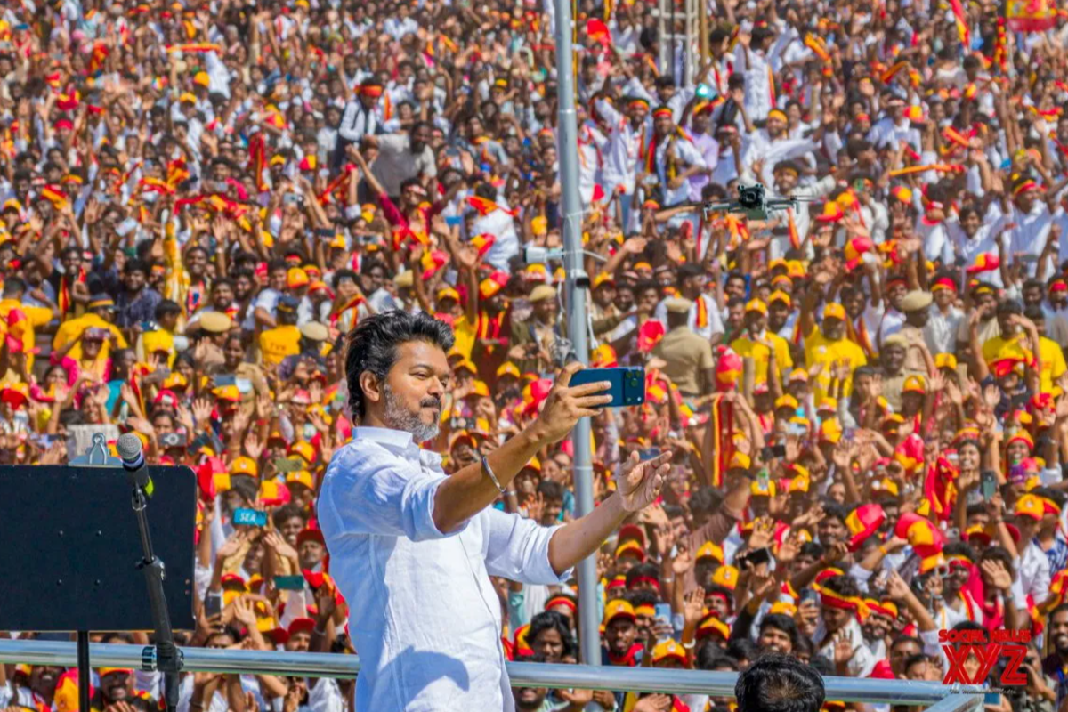 விஜய் ஜாதகத்தில் மாளவ்ய ராஜயோகம் ; ஜோதிடர்கள் கூறுவது என்ன! | Malavya Raja Yoga In Tvk Vijay Astrology