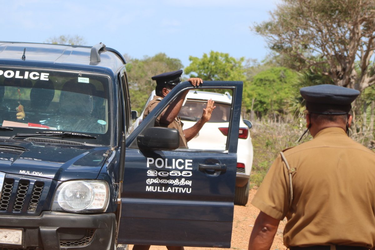 முல்லைத்தீவில் யுவதிகள் இருவர் துஸ்பிரயோகம்; மத போதகர் உள்ளிட்ட மூவர் கைது | Abuse Young Women In Mullaitivu 3Arrested Preacher