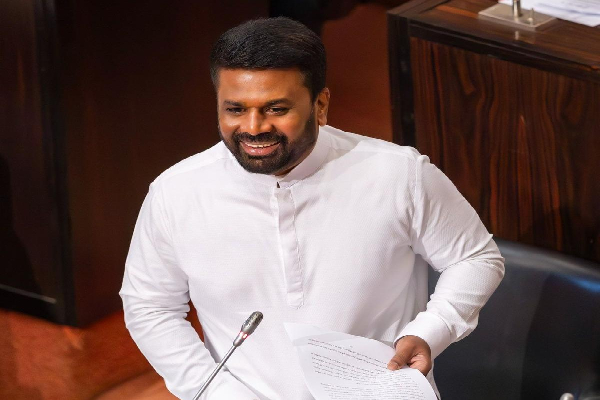 அநுர அரசின் பட்ஜெட் நாளை :பாதுகாப்பு அமைச்சுக்கு அதிகரிக்கப்பட்ட ஒதுக்கீடு | Anura Government S Budget Tomorrow அநுர அரசின் பட்ஜெட் நாளை :பாதுகாப்பு அமைச்சுக்கு அதிகரிக்கப்பட்ட ஒதுக்கீடு | Anura Government S Budget Tomorrow