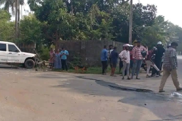 இளம் பெண் சாரதிக்கு நேர்ந்த துயரம் ; விசாரணைகள் தீவிரம் | Tragedy Befalls Young Woman Driver