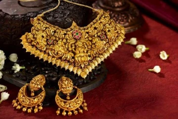 உச்சத்திலேயே நீடிக்கும் தங்கம் விலை - இப்படியே போனால் எப்படி?