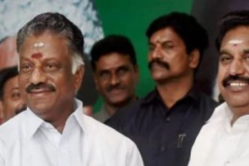 அதிமுகவிலிருந்து மூன்று பேர் திடீர் நீக்கம் : காரணம் இதுதான்