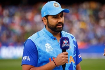 உலக கோப்பை கிரிக்கெட் அரையிறுதி போட்டி - பேட்டிங்கை தேர்வு செய்த இந்தியா!