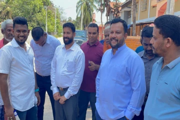 மன்னாரில் ஆட்சியமைப்பது தொடர்பில் ஆலோசனை ; அசைக்க முடியா நம்பிக்கையில் ரிஷாட்