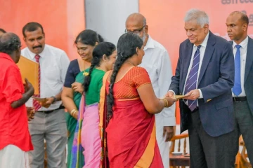 வடக்கு கிழக்கு மக்களுக்குக் காணிப் பிரச்சினையால் கடும் பாதிப்பு : ஒப்புக்கொண்டார் ரணில்