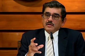 ඉදිරි වසරේ රටේ ආර්ථිකය ගැන මහබැංකු අධිපතගෙන් ප්‍රකාශයක්