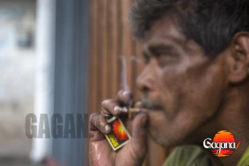 ඉඳලා ඉඳලා ගණන් උස්සපු බීඩිය