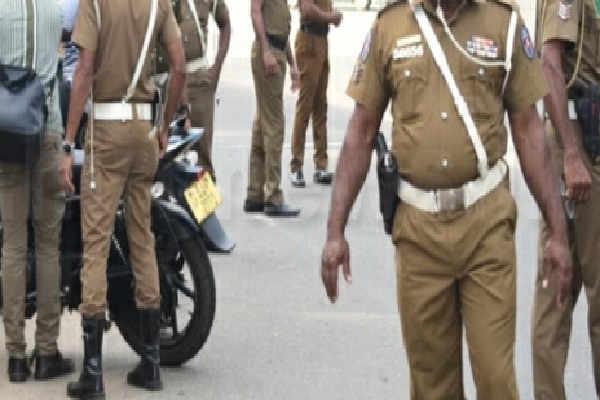 இளைஞன் அடித்துக் கொலை - 16 வயது சிறார்கள் உட்பட அறுவர் கைது | Man Beaten To Death 16 Yr Olds Among 6 Arrested