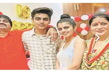 தாய் தந்தை என குடும்பத்தையே துடிக்க துடிக்க சுட்டுக்கொலை செய்த மாணவன் - அதிர்ச்சி சம்பவம்